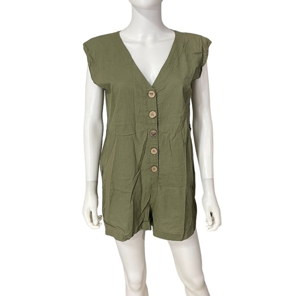SHOWPO Green 100% Cotton Romper - Picture 2 of 9